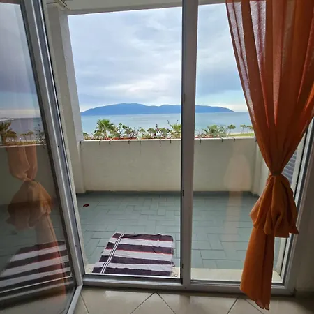 شقة Sea View Lungomare *